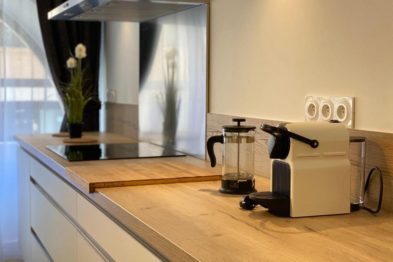 Le Royal 4 - Apartment For 4 People In The City Center Annecy Buitenkant foto